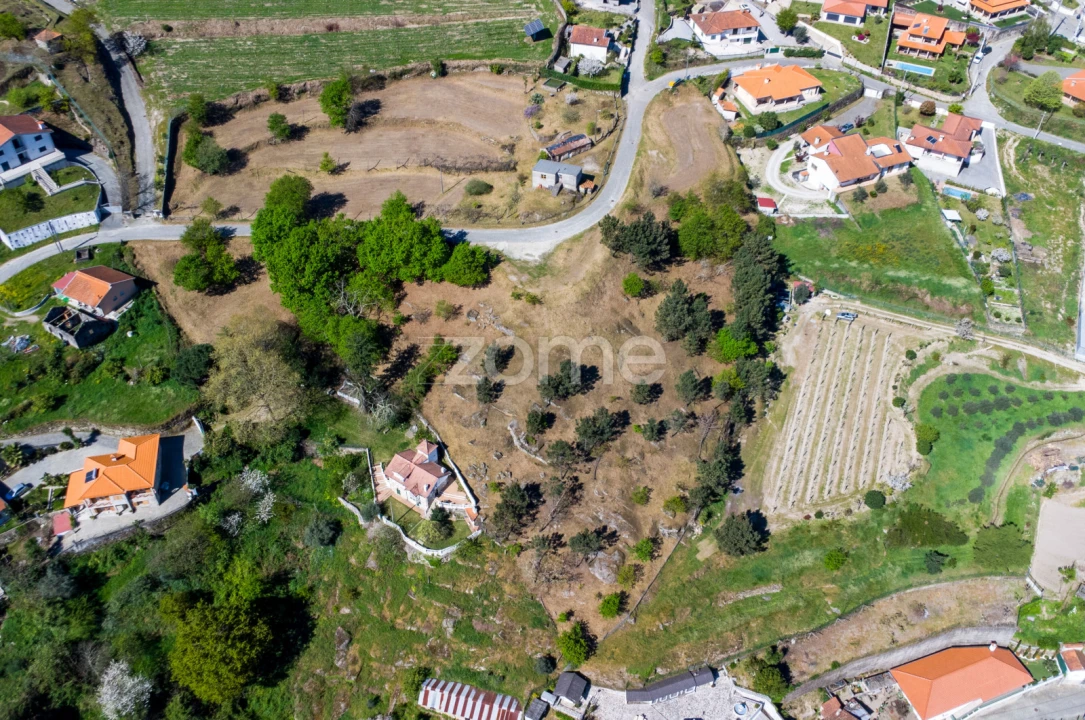 Terreno para Venda em Louredo Foto 4