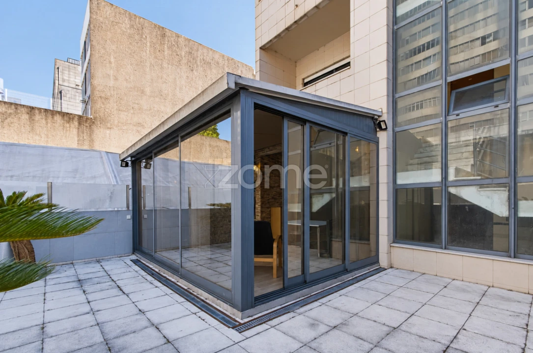 Apartamento T3 para Venda em Cidade da Maia Foto 23