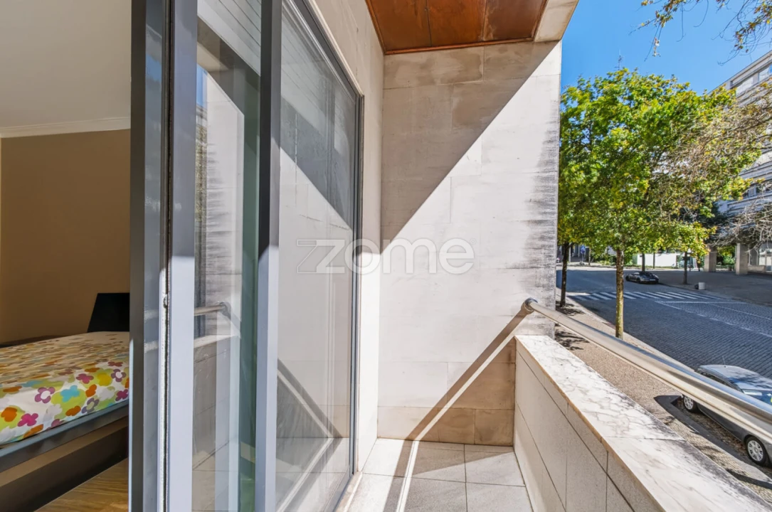 Apartamento T3 para Venda em Cidade da Maia Foto 10