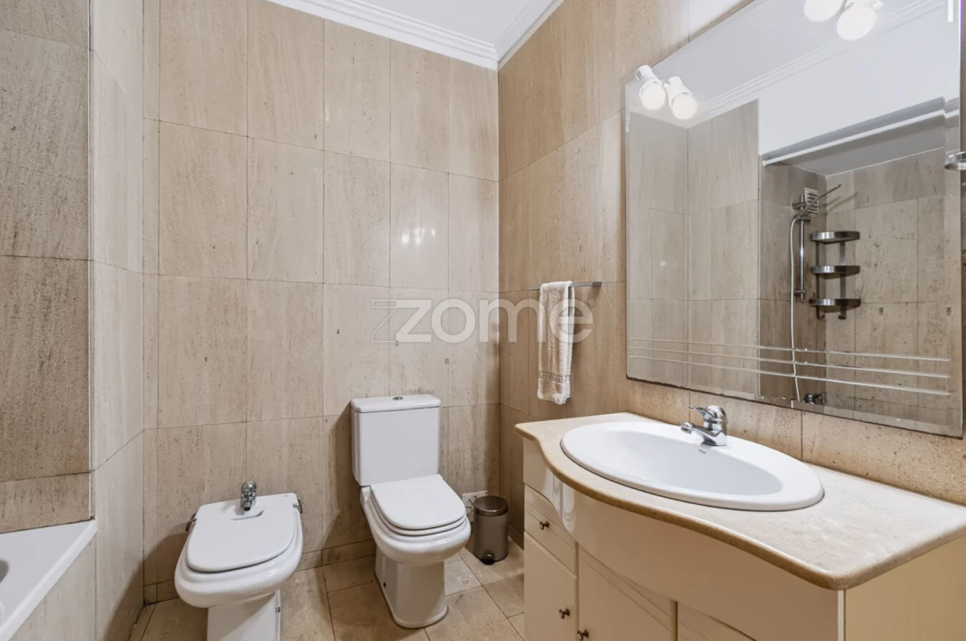 Apartamento T3 para Venda em Cidade da Maia Foto 11