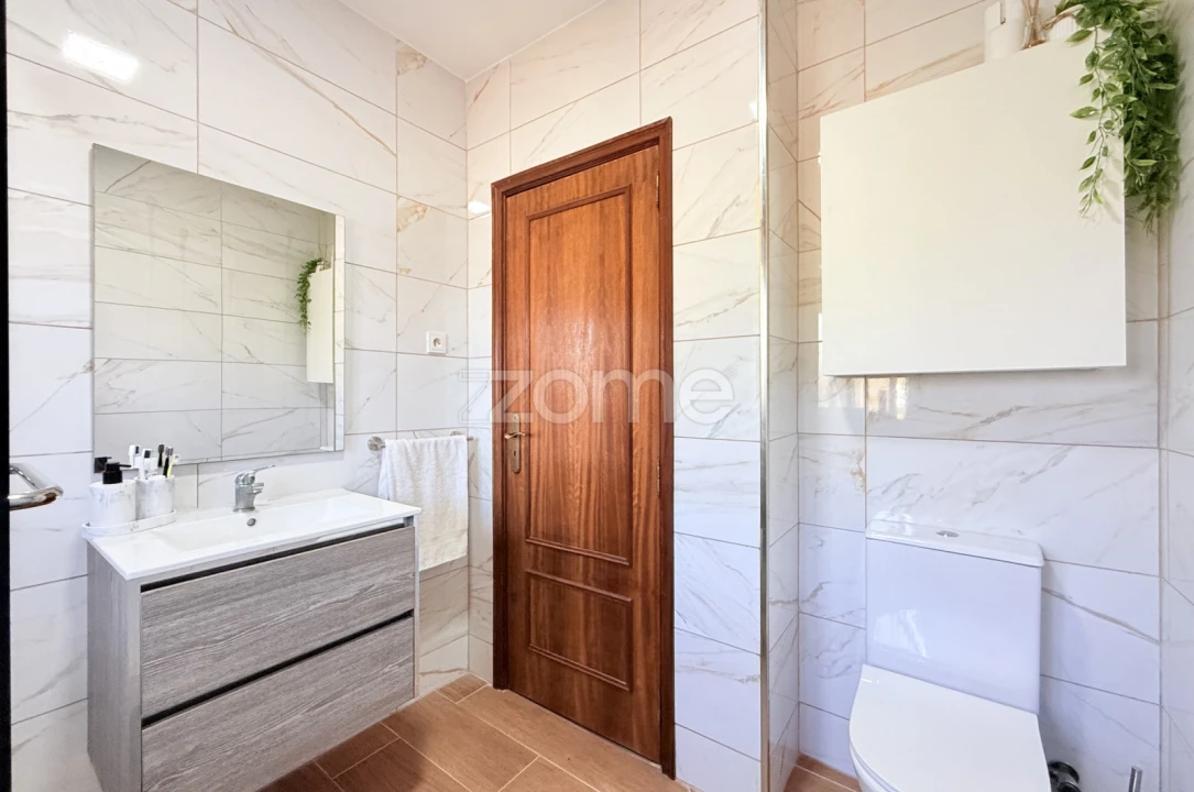 Moradia T3 para Venda em Vermoim Foto 15