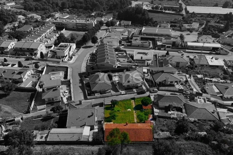 Moradia T3 para Venda em Ruivães e Novais Foto 27