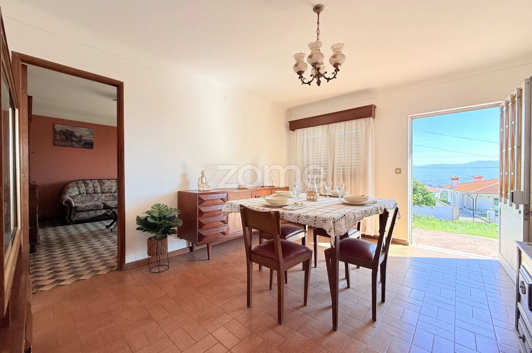 Moradia T3 para Venda em Ruivães e Novais Foto 4