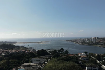 Apartamento T2 para Venda em Santa Marinha e São Pedro da Afurada
