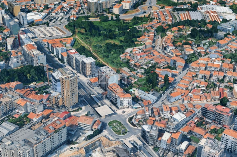 Moradia T5 para Venda em Mafamude e Vilar do Paraíso Foto 49