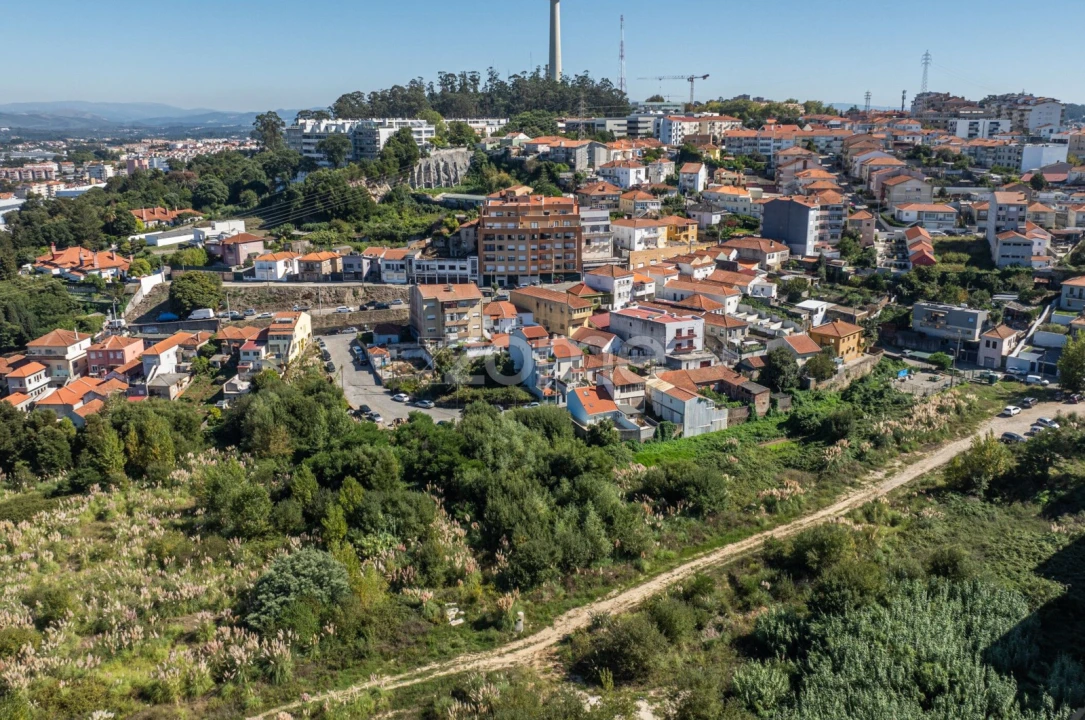 Moradia T5 para Venda em Mafamude e Vilar do Paraíso Foto 47