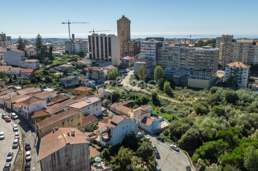 Moradia T5 para Venda em Mafamude e Vilar do Paraíso Foto 44
