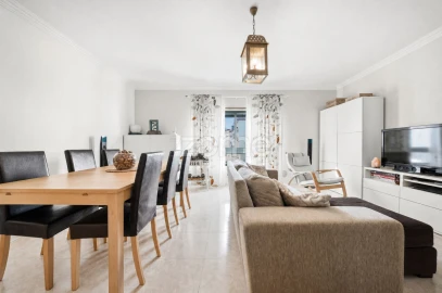 Apartamento T2 para Venda em Algueirão-Mem Martins