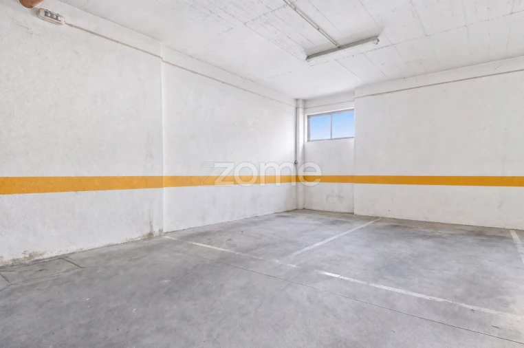 Apartamento T2 para Venda em Algueirão-Mem Martins Foto 20