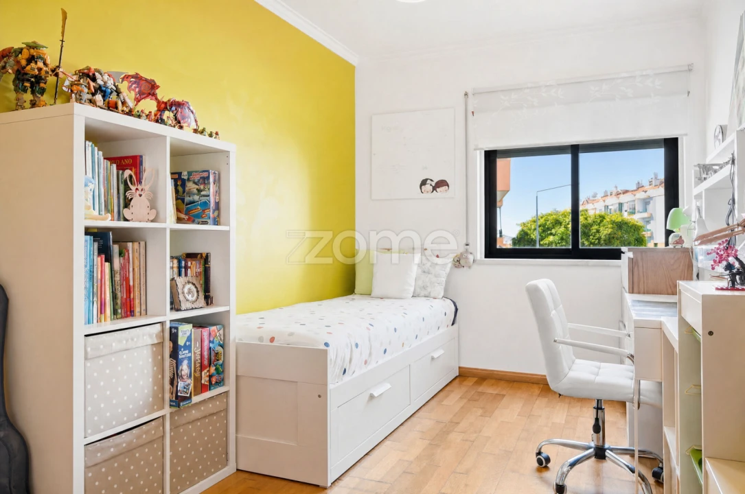 Apartamento T2 para Venda em Algueirão-Mem Martins Foto 17