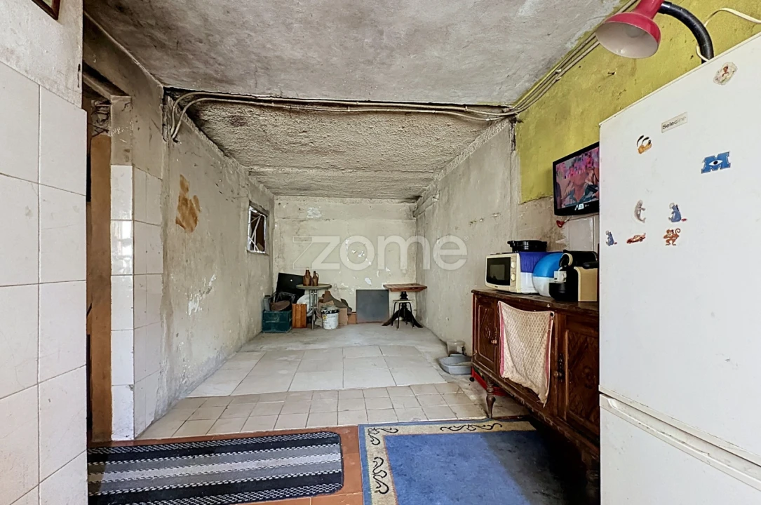 Moradia T2 para Venda em Tavarede Foto 5