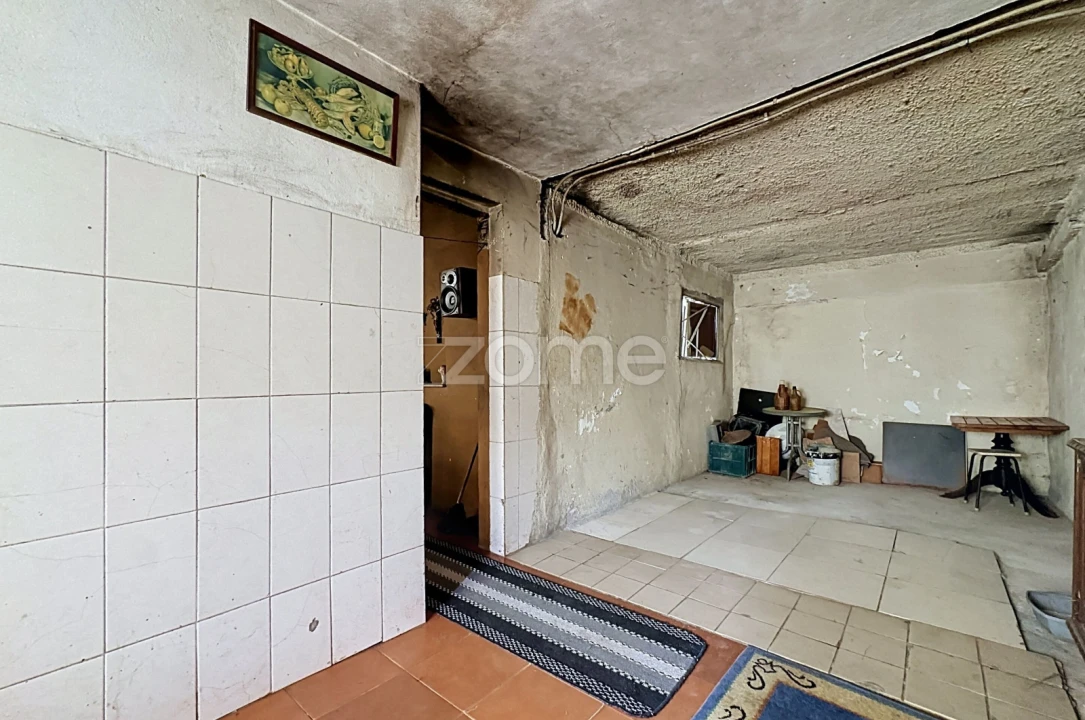 Moradia T2 para Venda em Tavarede Foto 6