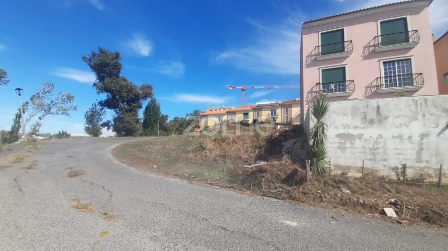 Terreno para Venda em Leiria, Pousos, Barreira e Cortes