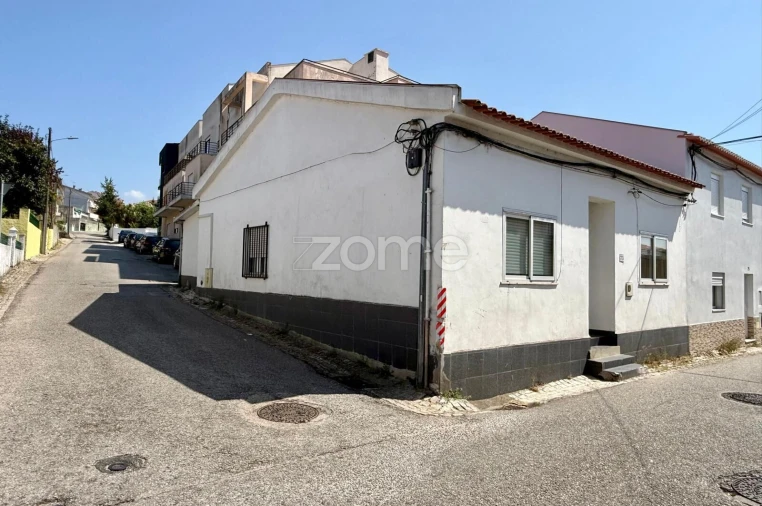 Moradia T3 para Venda em São Martinho do Bispo e Ribeira de Frades Foto 4