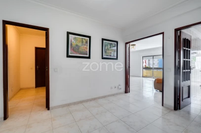 Apartamento T3 para Venda em Portimão
