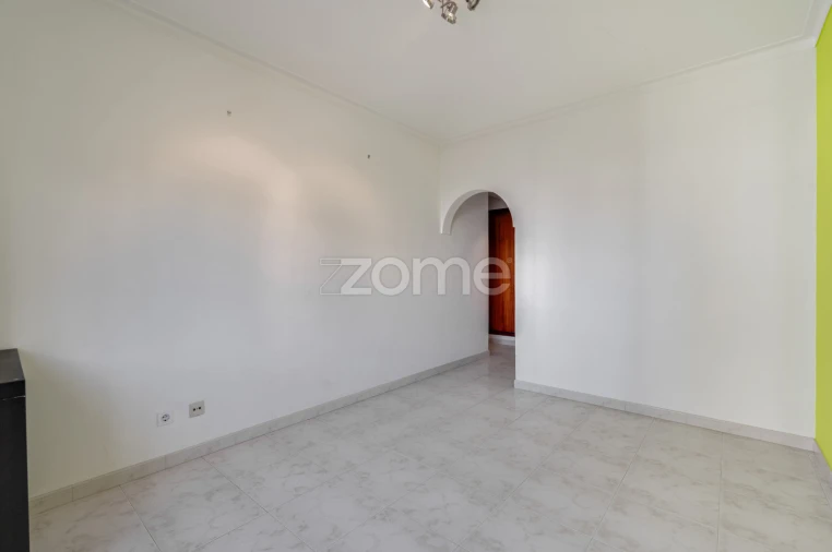 Apartamento T3 para Venda em Portimão Foto 17