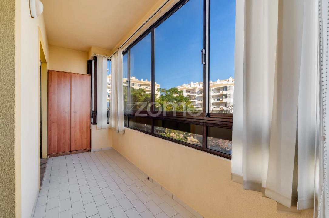 Apartamento T3 para Venda em Portimão Foto 23