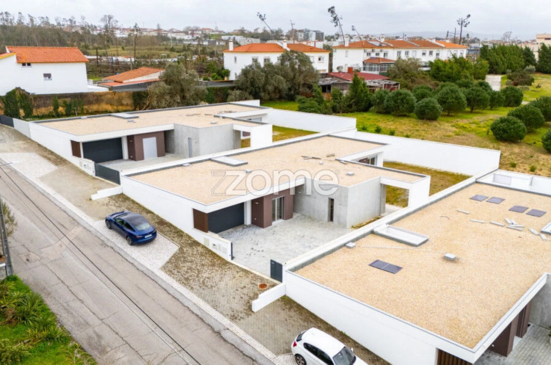 Moradia T4 para Venda em Marrazes e Barosa Foto 26