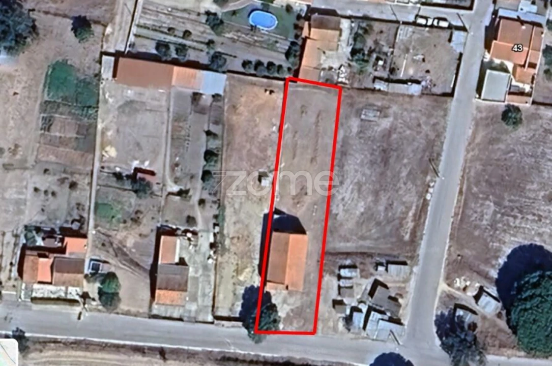 Terreno para Venda em Couço Foto 1