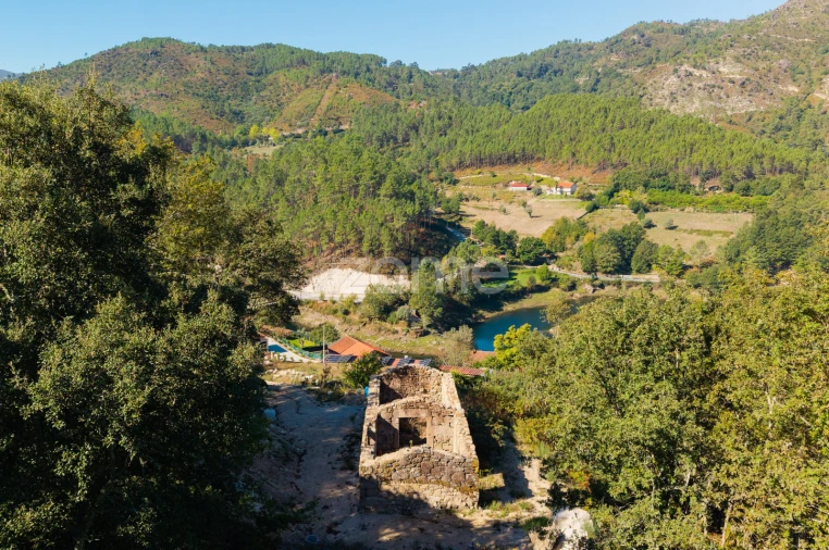 Moradia T1 para Venda em Cabril Foto 10