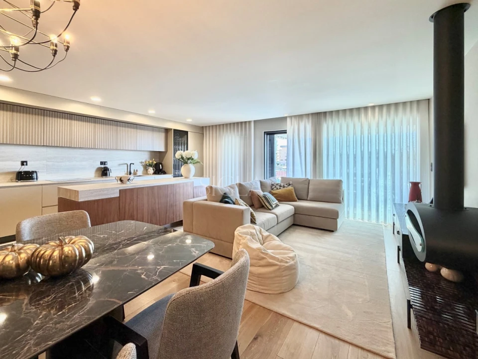 Apartamento T3 para Venda em Canidelo Foto 4