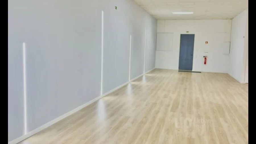 Loja para Venda em Mina de Água
