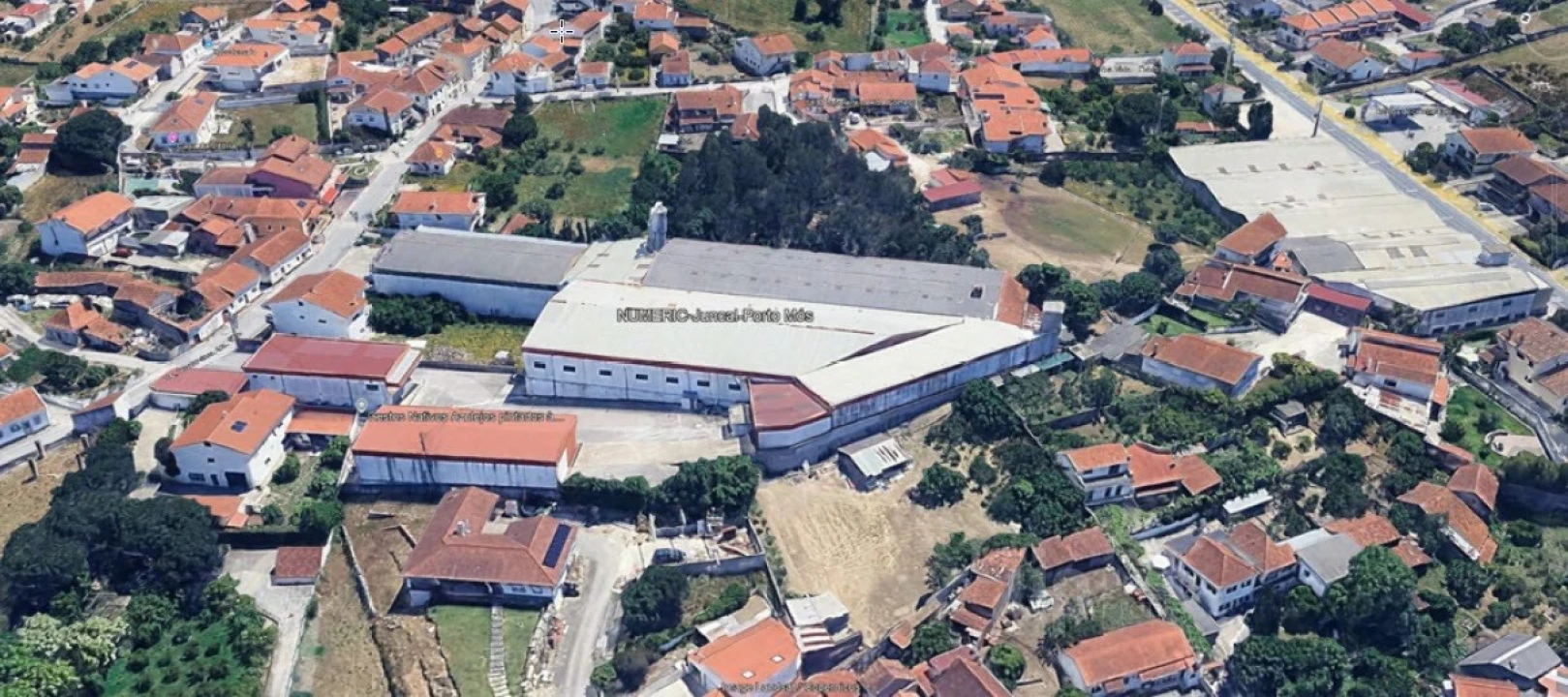 Armazém para Venda em Juncal Foto 10
