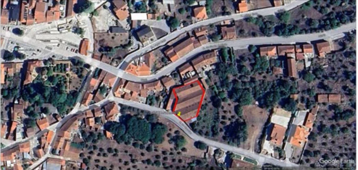 Armazém para Arrendamento em Minde Foto 6