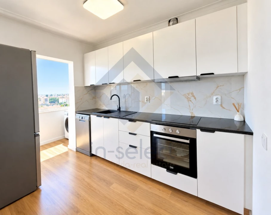 Apartamento T3 para Venda em Olhão Foto 4