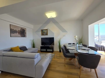 Apartamento T3 para Venda em Olhão