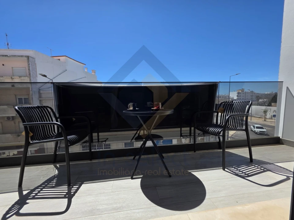 Apartamento T2 para Venda em Olhão Foto 5