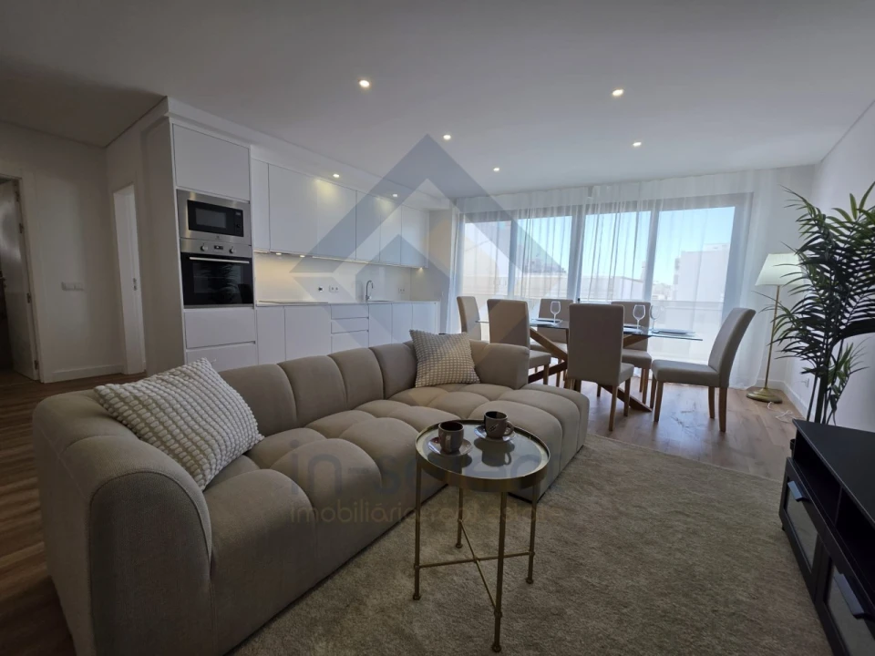 Apartamento T2 para Venda em Olhão Foto 7