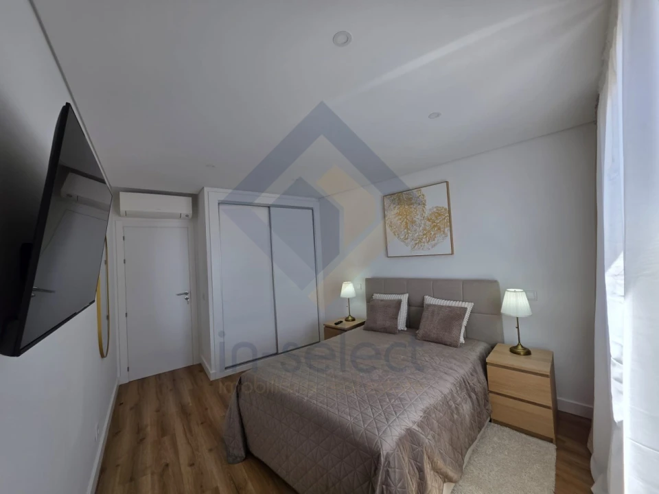 Apartamento T2 para Venda em Olhão Foto 12