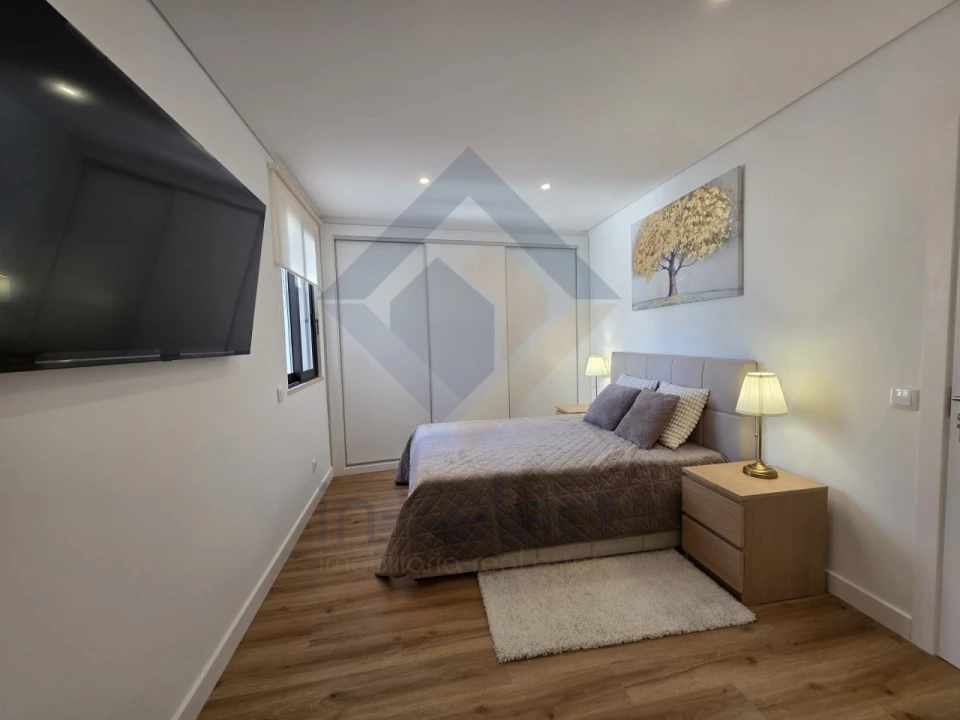 Apartamento T2 para Venda em Olhão Foto 15