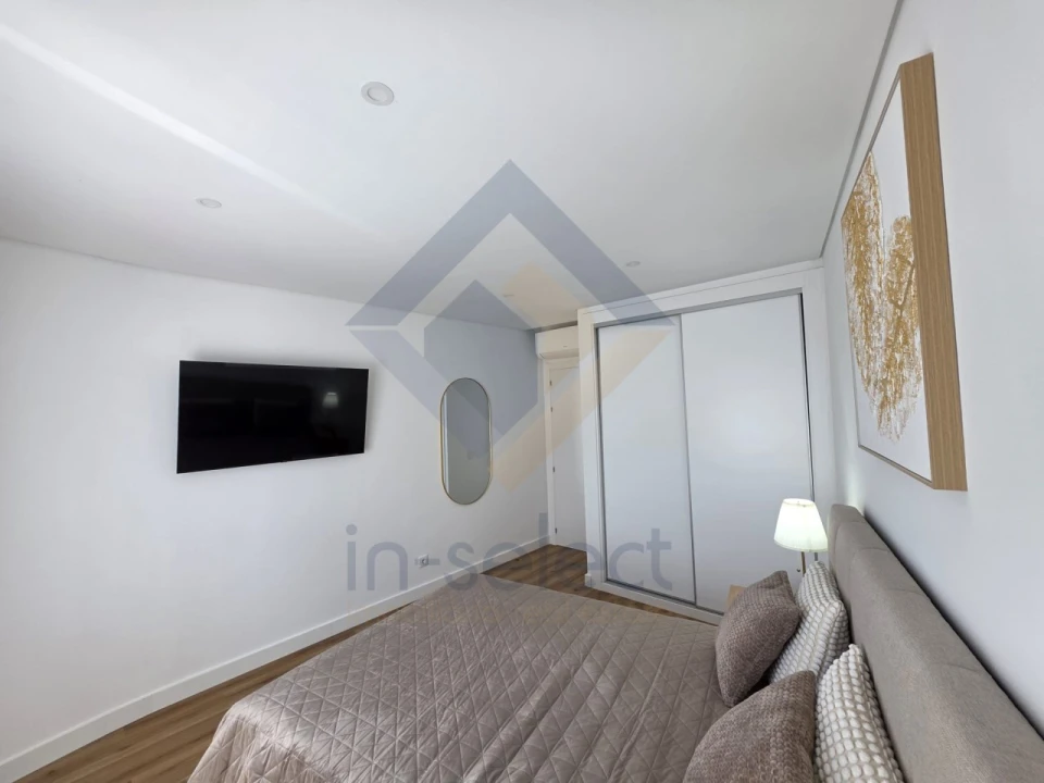Apartamento T2 para Venda em Olhão Foto 17