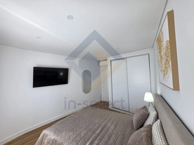 Apartamento T2 para Venda em Olhão Foto 17