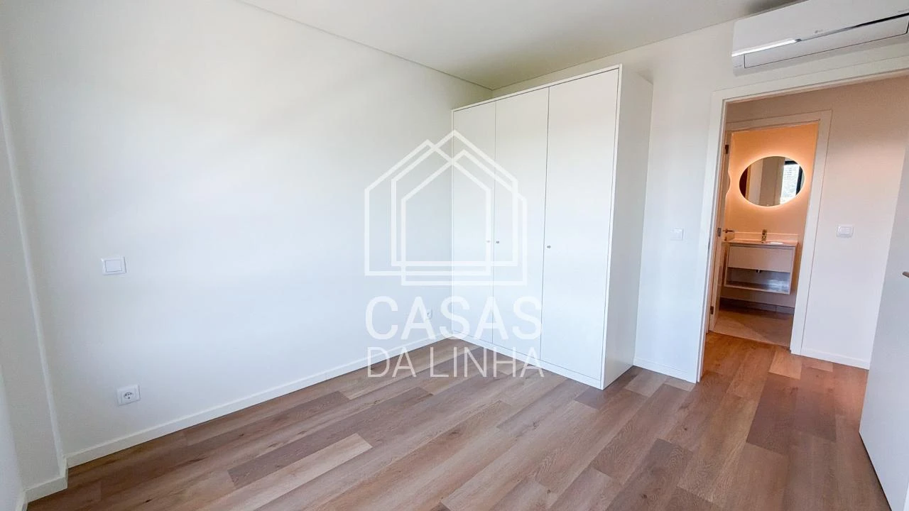 Apartamento T4 para Arrendamento em Lumiar Foto 13
