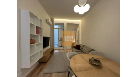 Apartamento T2 para Venda em Cedofeita, Santo Ildefonso, Sé, Miragaia, São Nicolau e Vitória