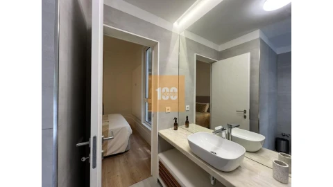 Apartamento T2 para Venda em Cedofeita, Santo Ildefonso, Sé, Miragaia, São Nicolau e Vitória
