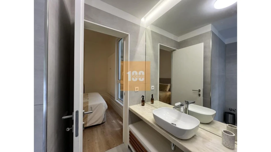 Apartamento T2 para Venda em Cedofeita, Santo Ildefonso, Sé, Miragaia, São Nicolau e Vitória Foto 22