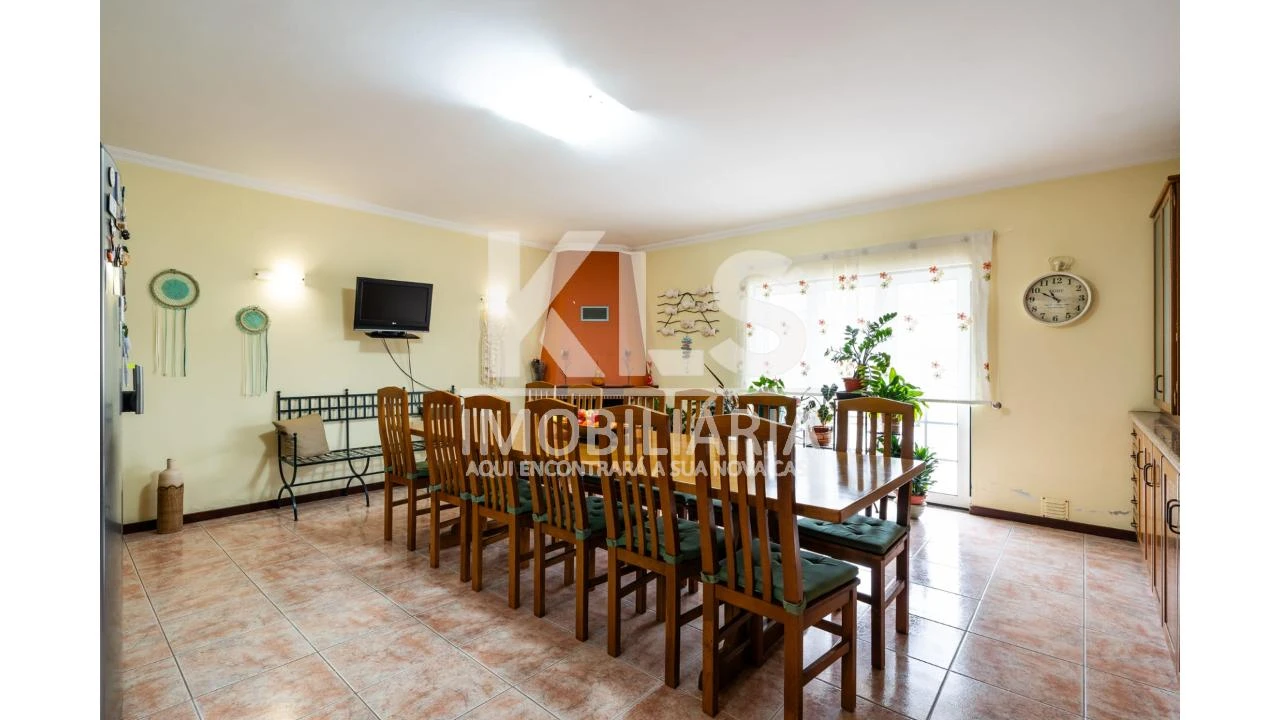 Moradia T5 para Venda em Marinha das Ondas Foto 23