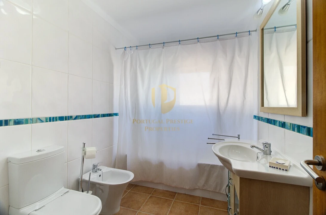 Moradia T2 para Venda em Vila Nova de Cacela Foto 26