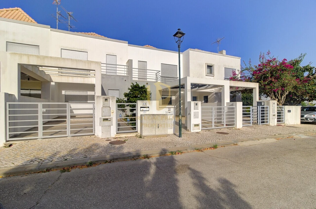 Moradia T2 para Venda em Vila Nova de Cacela Foto 35