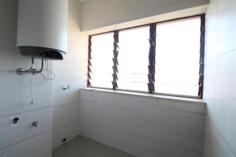 Apartamento T3 para Venda em Vilar de Andorinho Foto 10