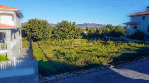 Terreno para Venda em Vila Boa do Bispo
