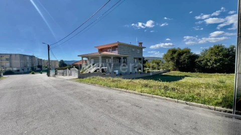 Terreno para Venda em Vila Boa do Bispo