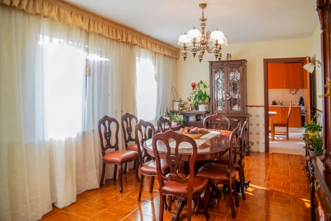 Moradia T4 para Venda em São João das Lampas e Terrugem Foto 7