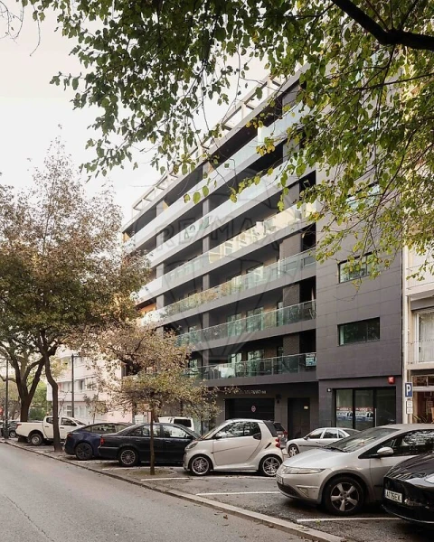 Apartamento T3 para Venda em Avenidas Novas