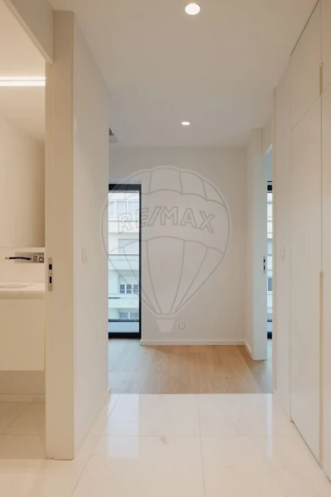 Apartamento T3 para Venda em Avenidas Novas