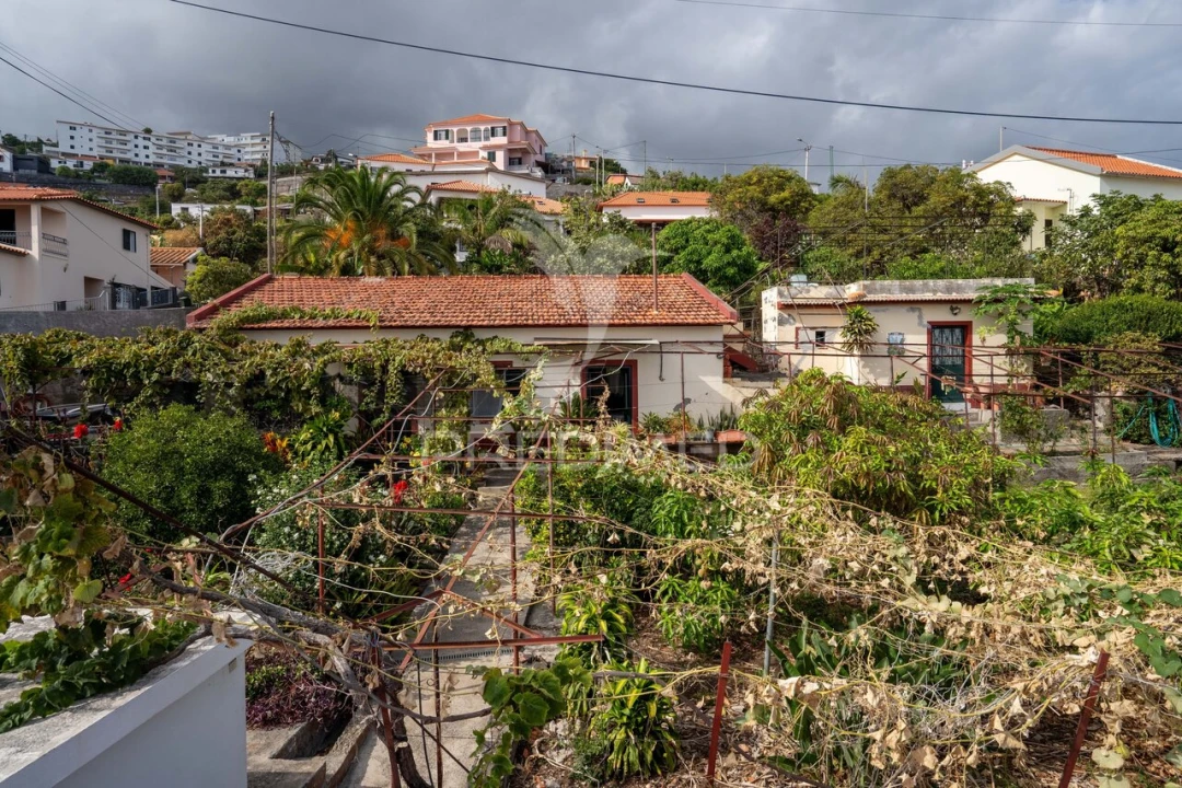 Moradia T3 para Venda em Santa Cruz Foto 5